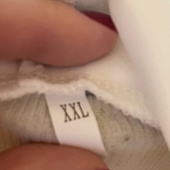 White and gold sequin jogging suit XXL - Picture 9 of 9